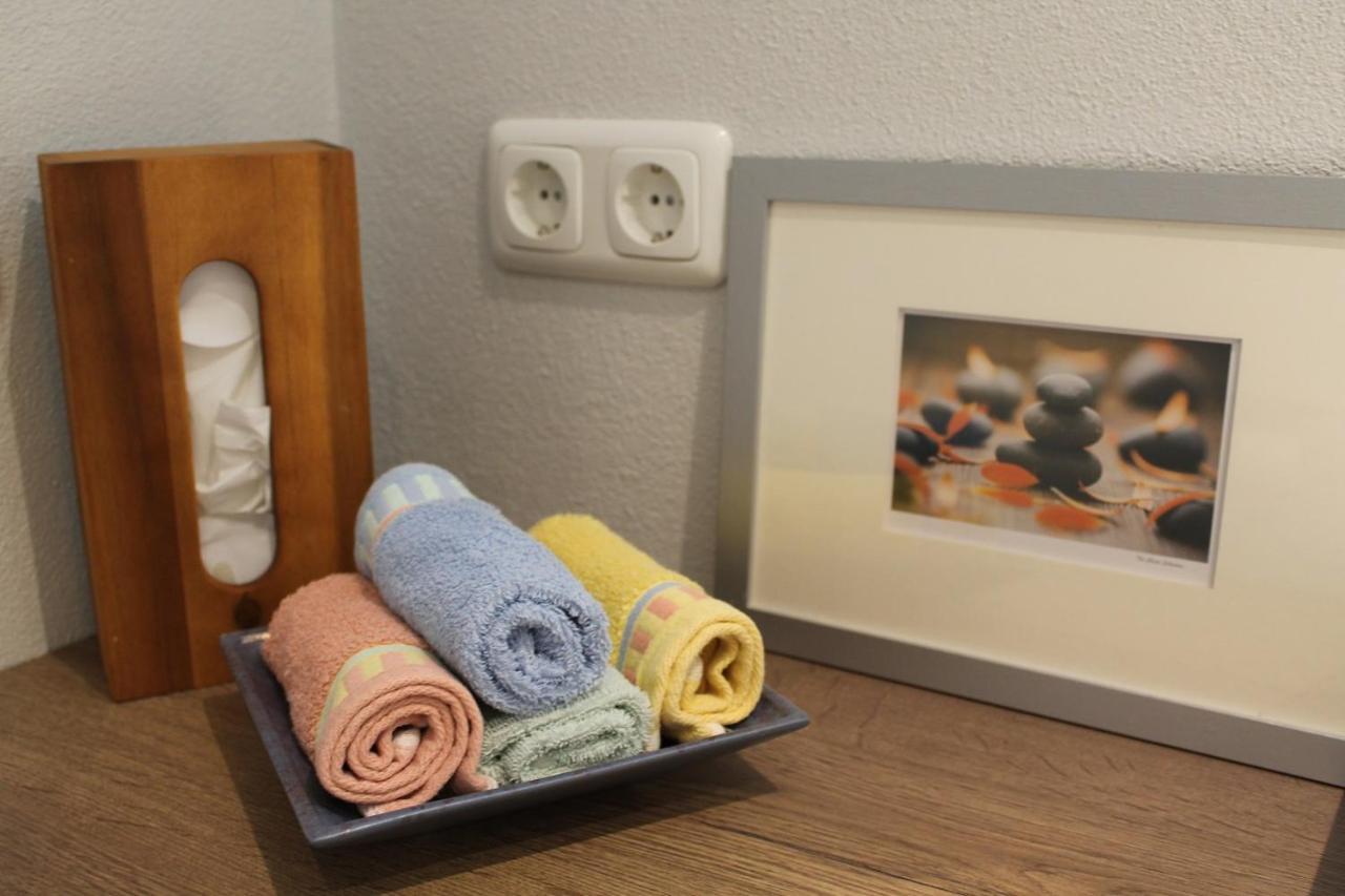 Kleine Auszeit, Schoene Neue Ferienwohnung Bitburg Exterior foto